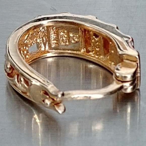 925 R CHINA SILVER - GOLD TONE HUGGIE EARRINGS WHITE CZ - Picture 9 of 11